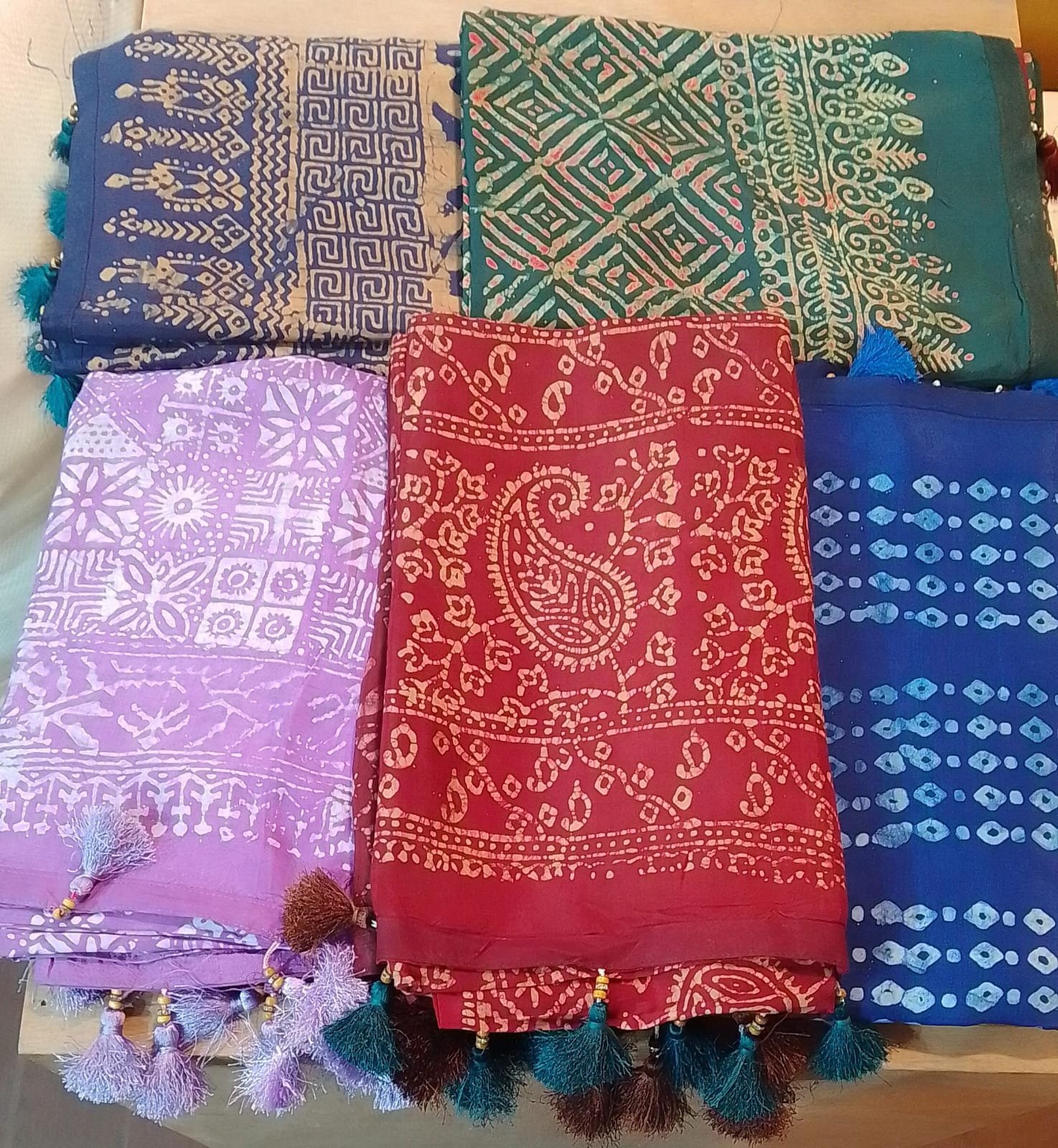 202604240940282-3.jpeg pure-silk-sarees - Image 1