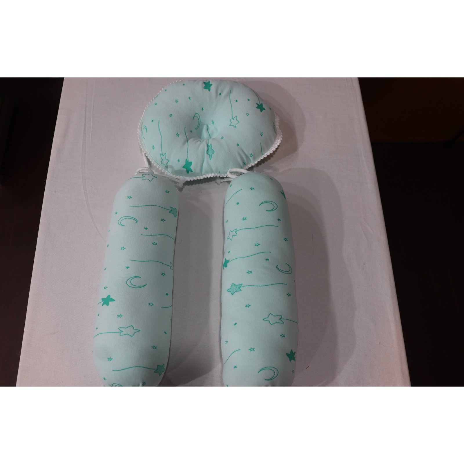 202604281108492-3.jpg Newborn Baby 3 Pcs Pillow Set - Image 1